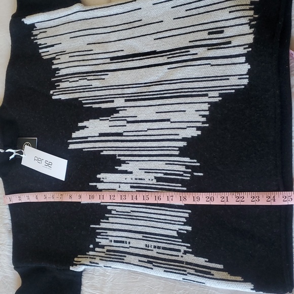 NWT Carlisle/perse Black sweater L - Picture 7 of 7